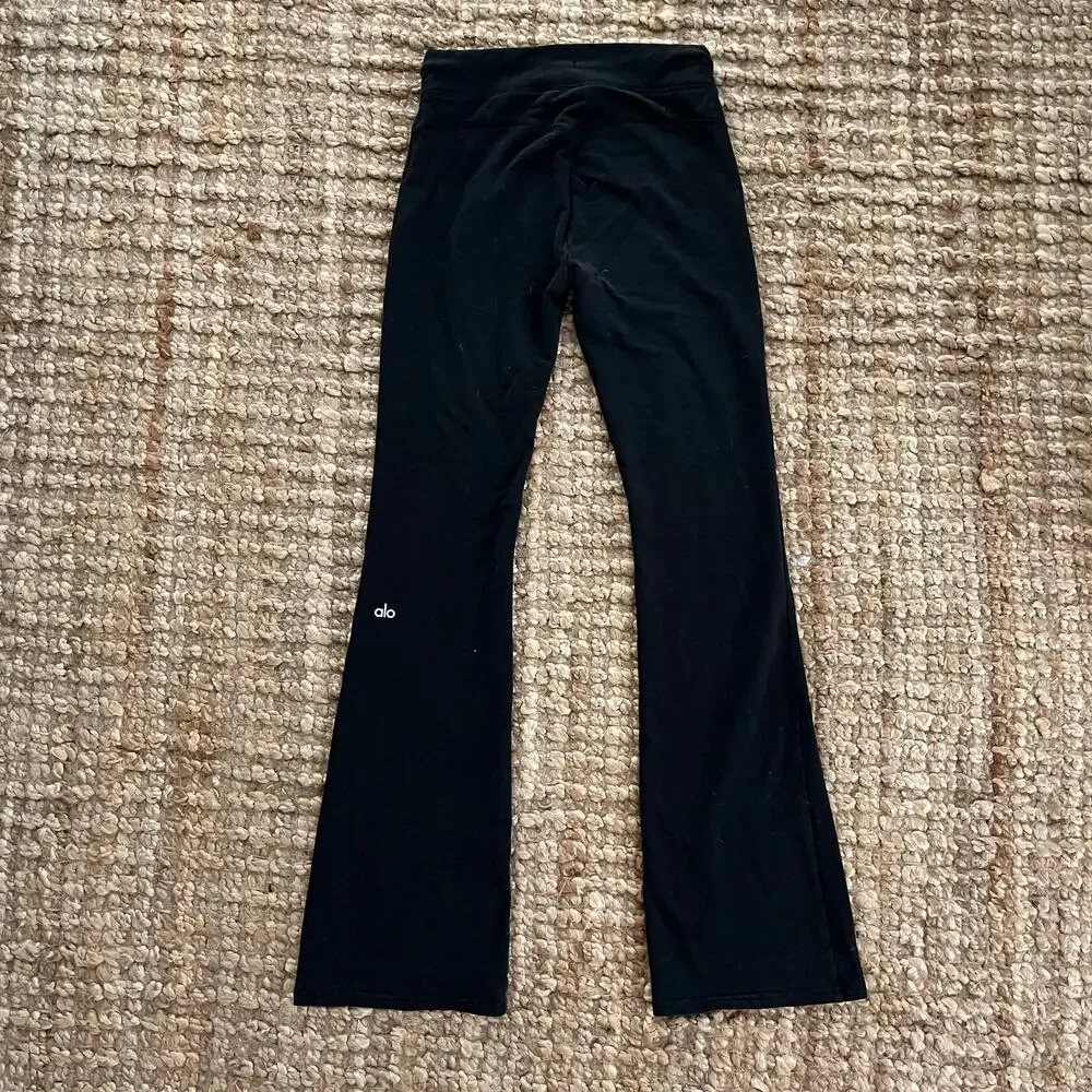 Alo Yoga Black Flare Leggings Pants Drawstring Women’s Small Estimated 30